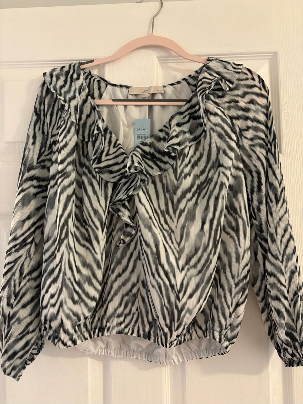 LOFT Black & White Zebra Ruffle V-Neck Blouse